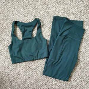 Girlfriend Collective Compressive Pocket Leggings in Moss (LEGGINGS ONLY)